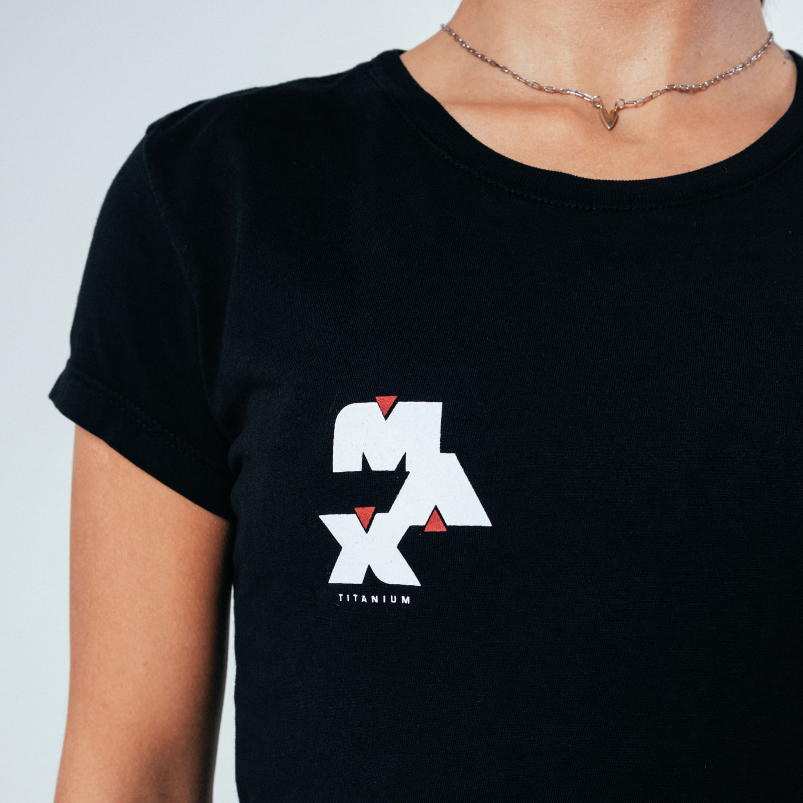 camiseta-baby-look-caffeine---preta-tamanho-p
