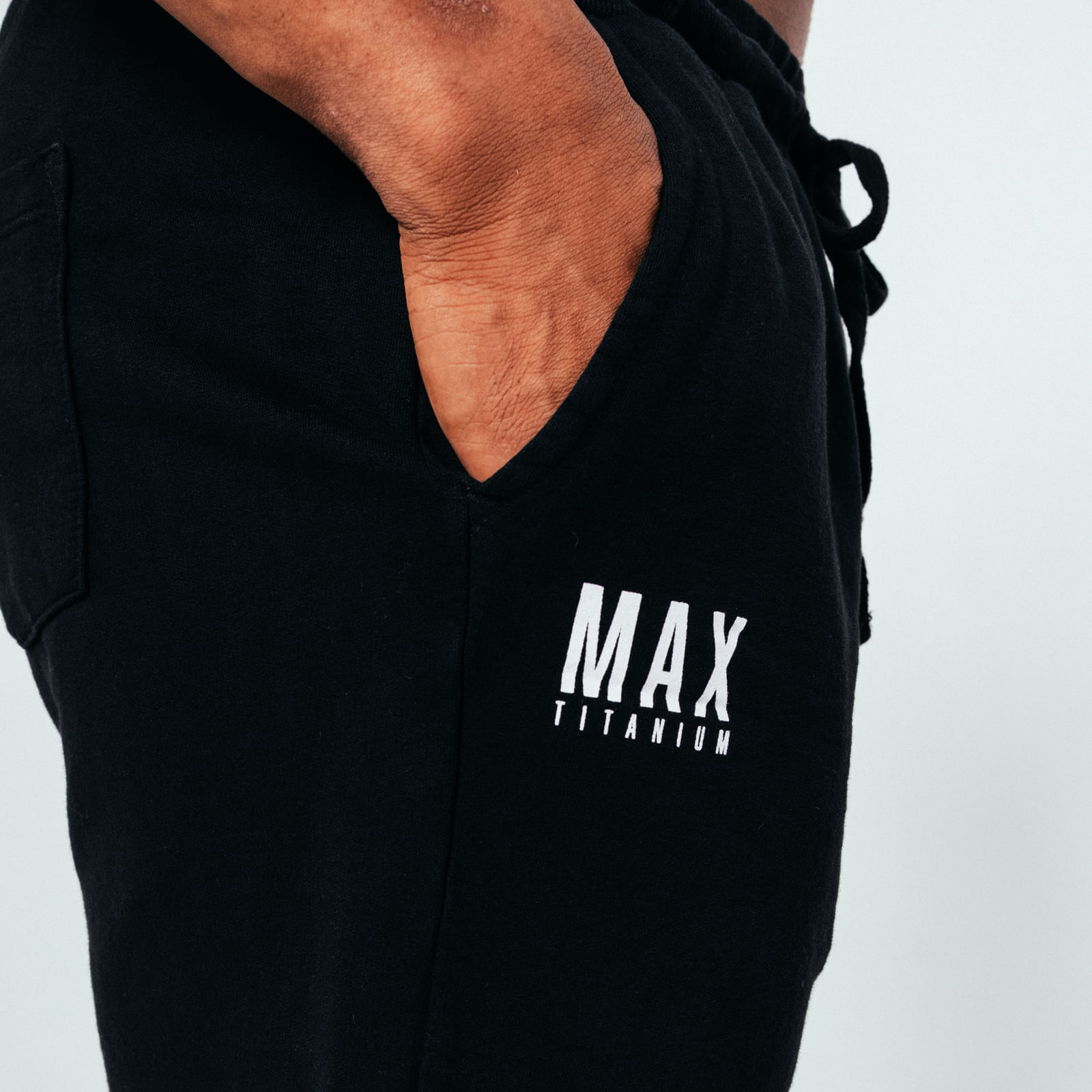 bermuda-masculina-de-moletom-premium---preta-tamanho-p---preto