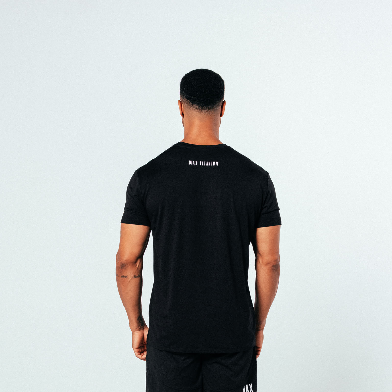 camiseta-masculina-tech-modal---preta-tamanho-m---preta